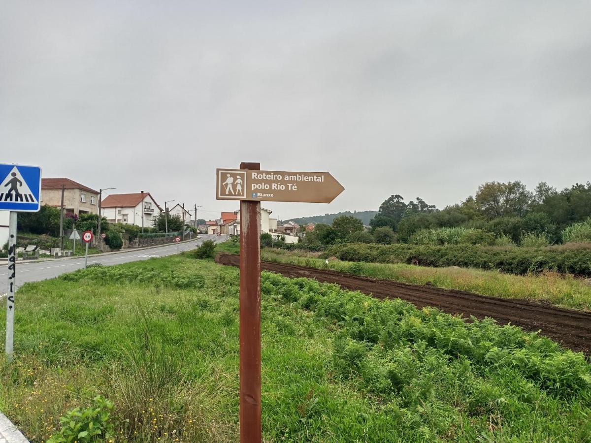 Atico Con Vistas A La Ria De Arosa Leilighet Rianjo Eksteriør bilde